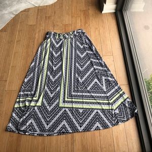 Full length skirt; stretching waist